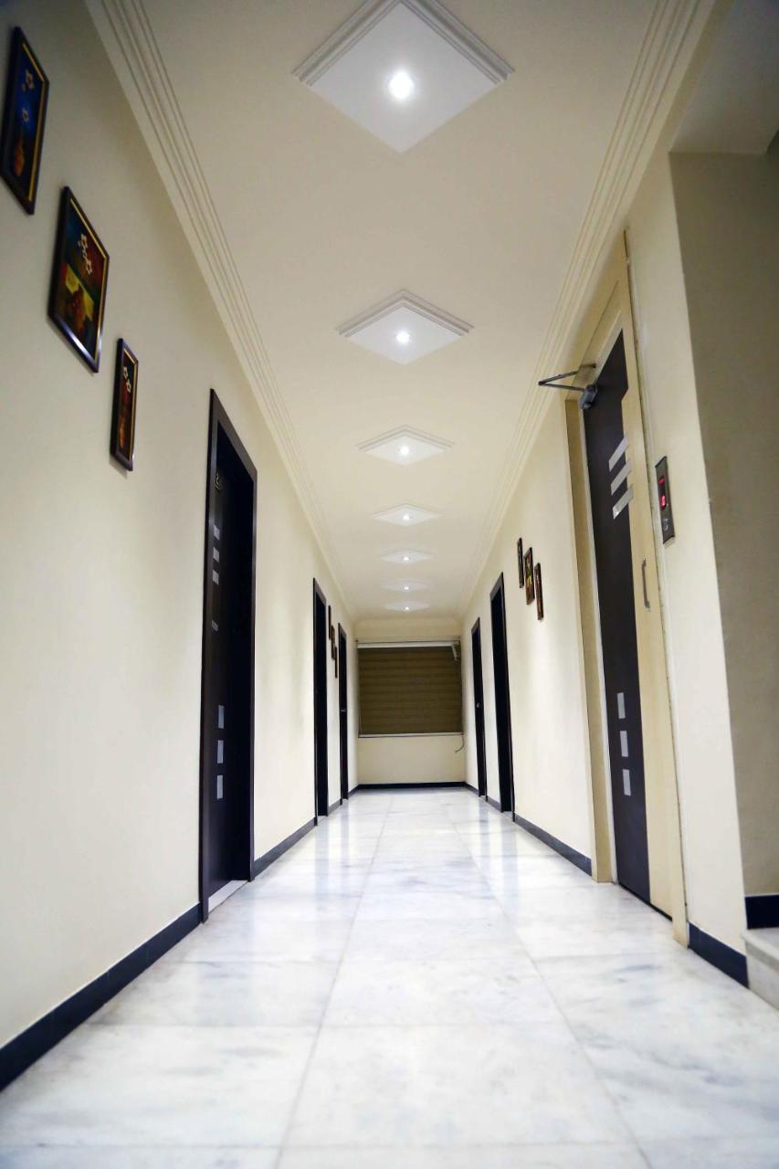 Hotel Regency Jāmnagar Εξωτερικό φωτογραφία